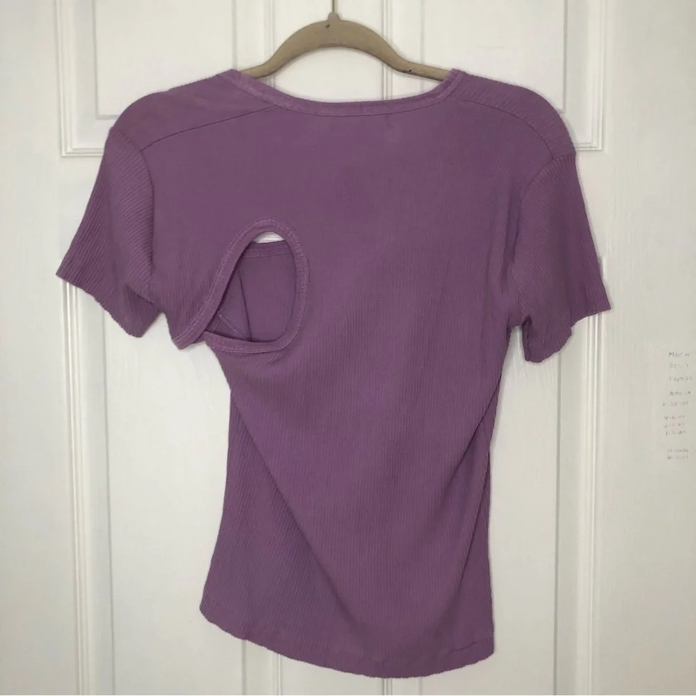 John Elliott Supima Asymmetrical Cutout Tee - Picture 8 of 9